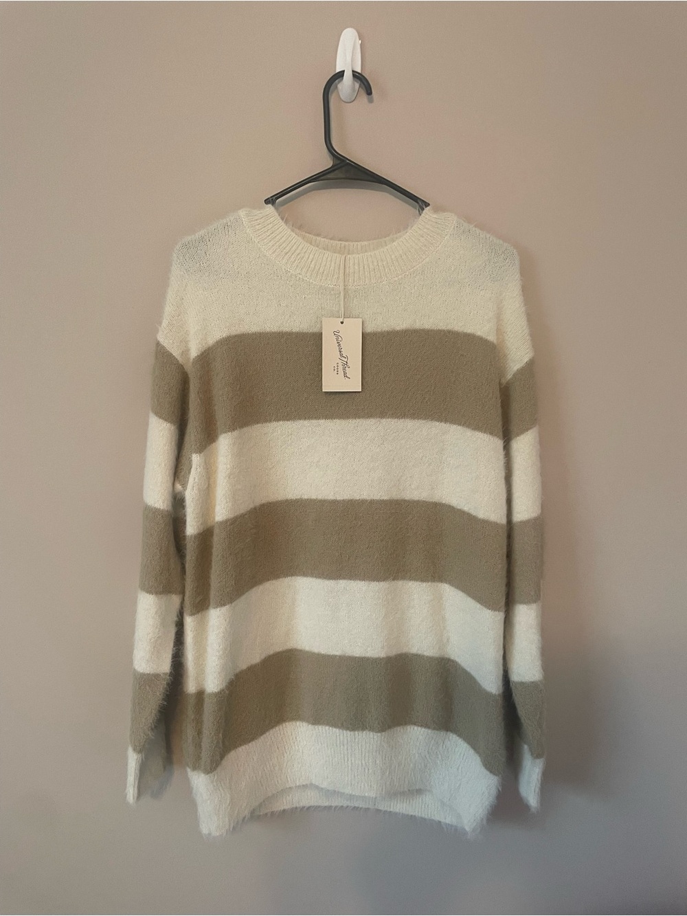 Universal Thread Cream & Tan Striped Knit Pullover